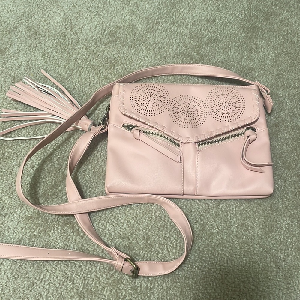 NWOT light pink boho crossbody unionbay bag